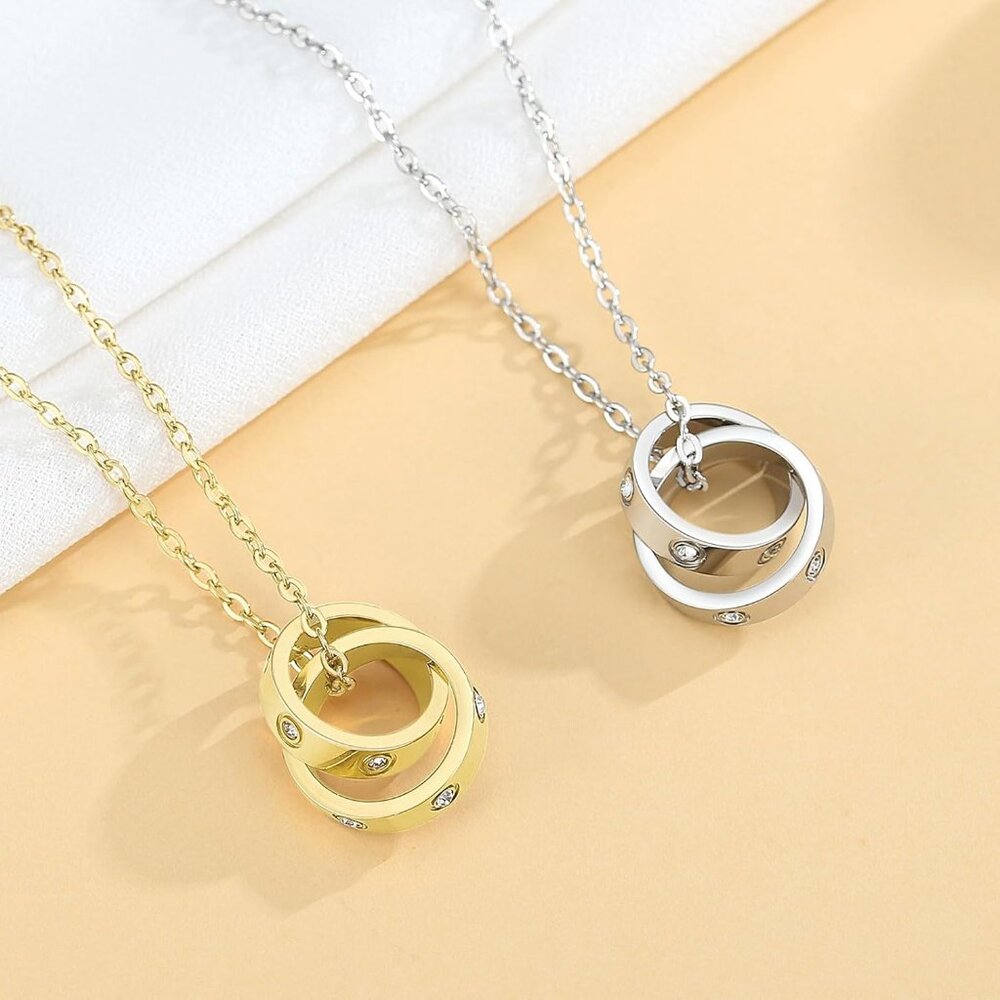 Interlocking Circle Pendant Necklace - Perfect Gi… - image 5